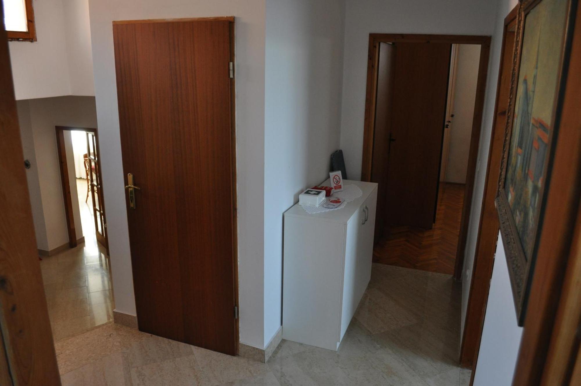 Apartman Ostrea *** Bale Esterno foto