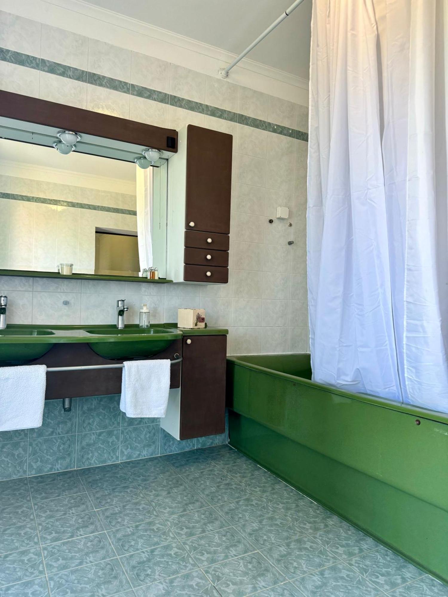 Apartman Ostrea *** Bale Esterno foto