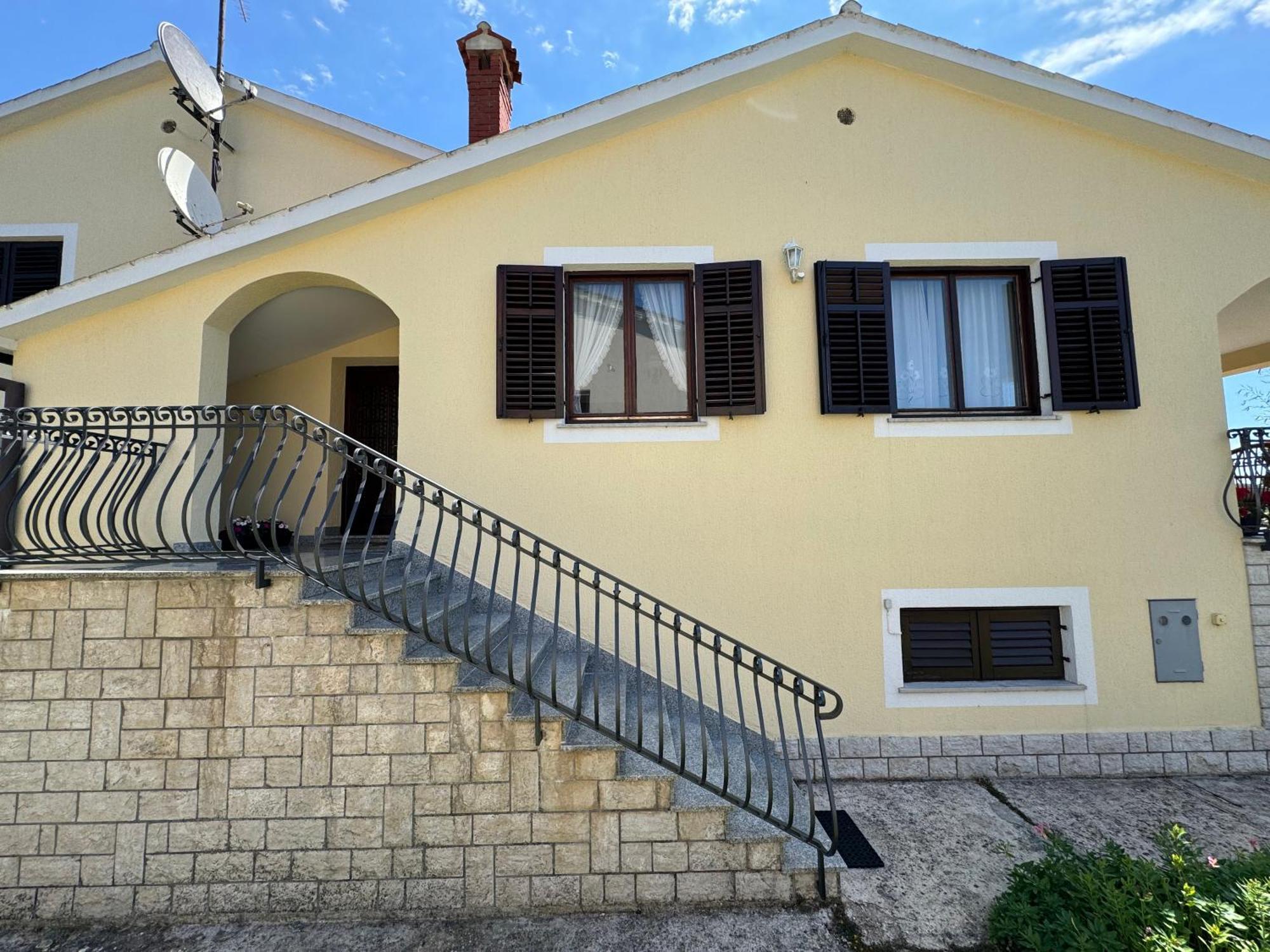 Apartman Ostrea *** Bale Esterno foto